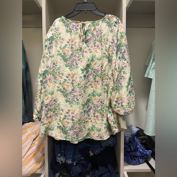 LC Lauren Conrad Women’s Floral 3/4 Sleeve Top - Picture 7 of 9